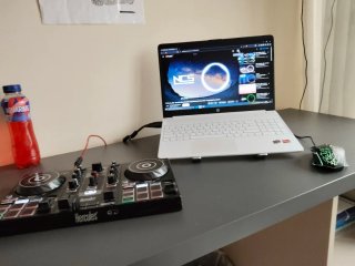 Mesa DJ Hercules DJControl Impulse 200