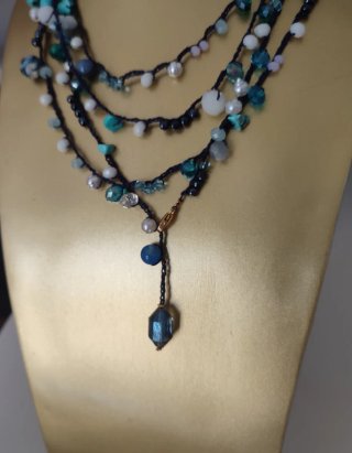 Collar Mil Vueltas Hecho a Mano