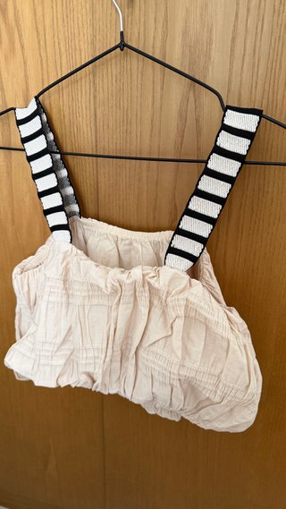 Top Zara beige con tirantes