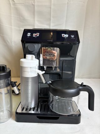 DeLonghi Eletta Explore Cafetera Automática