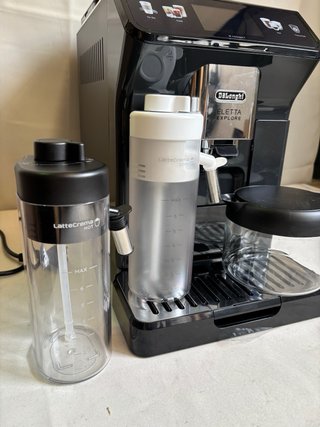 DeLonghi Eletta Explore Cafetera Automática