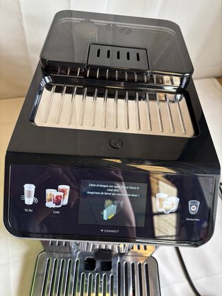 DeLonghi Eletta Explore Cafetera Automática
