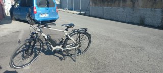 Bicicleta eléctrica como nueva