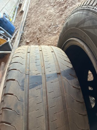 Llantas y neumáticos Mercedes Vito