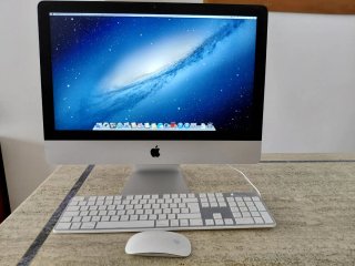 Apple iMac. 21.5 "  2012/13 Plata