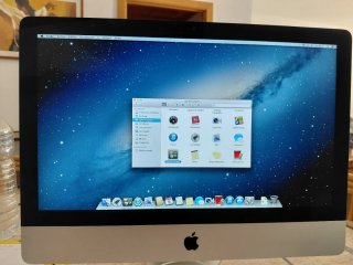Apple iMac. 21.5 "  2012/13 Plata