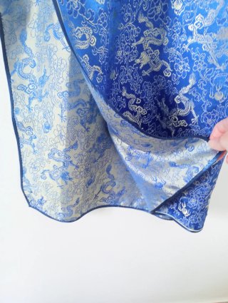 Qipao lungo vintage nuovo blu e dorato con draghi