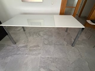 Mesa Comedor Cristal Extensible Merkamueble