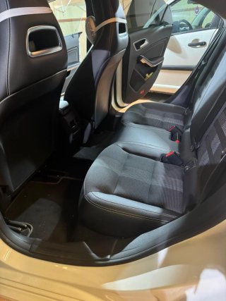 Mercedes-Benz Clase CLA 200
