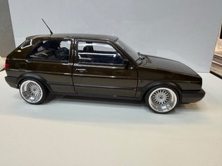 Maqueta Volkswagen Golf G60.1:18 Norev.