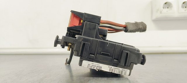 CAJA RELES / FUSIBLES CITROEN XSARA PICASSO 1.6 H