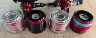 Pareja Carretes Daiwa Emblem Surf