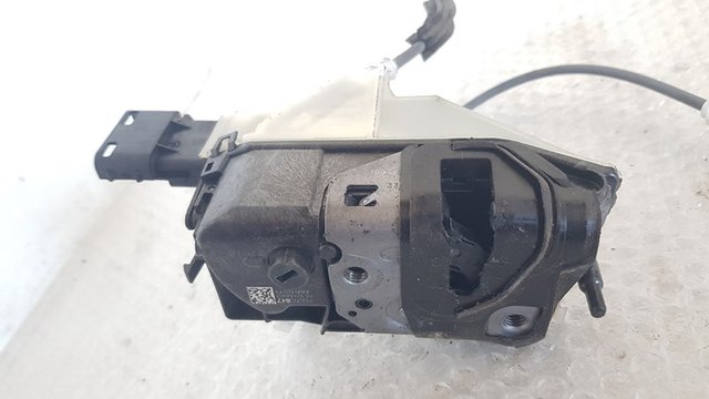 CERRADURA PUERTA DELANTERA DERECHA OPEL CORSA F C