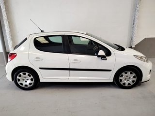 Peugeot 207 2010