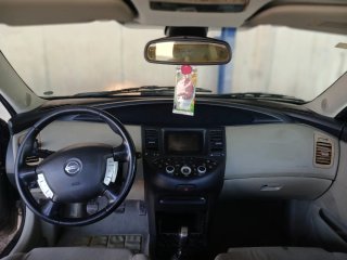 Nissan Primera 2004