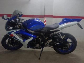 Suzuki GSX R600 K7 2006