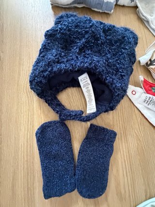 Lote Ropa Bebé: Muselinas, Bandanas y Babero