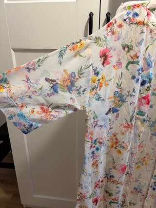 Kimono floral Bershka talla S