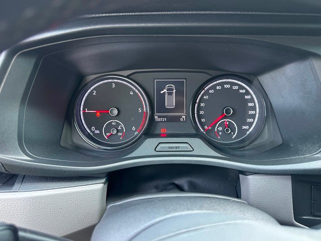VOLKSWAGEN Caravelle Origin Corta 2.0 TDI 81kW BMT