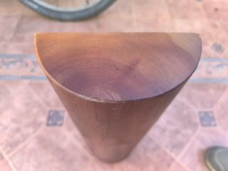 Tronco de madera para suelo pélvico