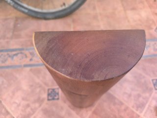 Tronco de madera para suelo pélvico