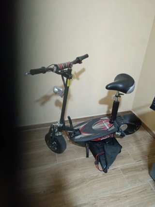 Patinete Eléctrico con Asiento