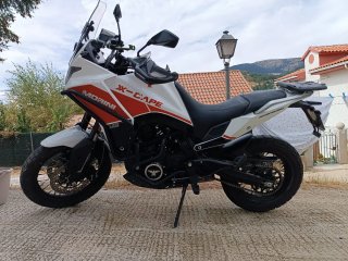 Moto Morini X-cape 650 Adventure