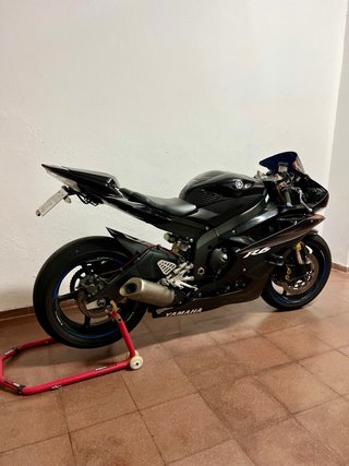 Yamaha R6r