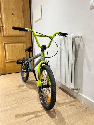 Bici BMX Verde y Amarillo