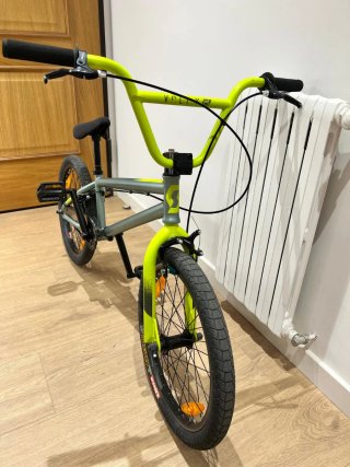Bici BMX Verde y Amarillo