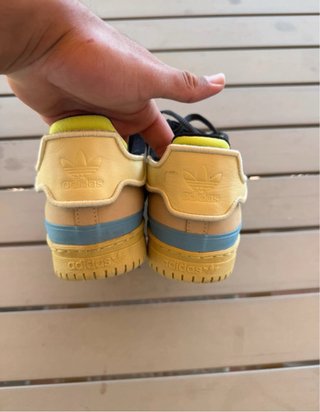 Zapatillas Adidas Bad Bunny Powerphase Beige/Naran