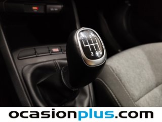 Kia Stonic 1.0 T-GDi MHEV MT Concept 74 kW (100 CV)