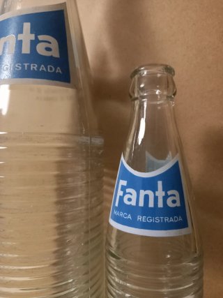 Bottiglie Fanta Antiche
