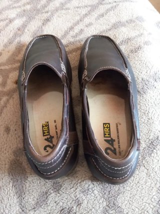 Mocasines de cuero marrón talla 45