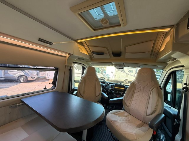 FIAT DUCATO ROLLER TEAM LIVINGSTONE 5