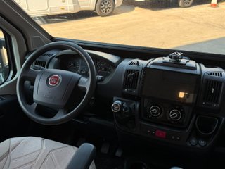 FIAT DUCATO ROLLER TEAM LIVINGSTONE 5