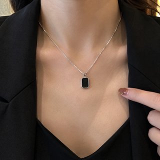 Collar Plata 925 con Colgante Negro