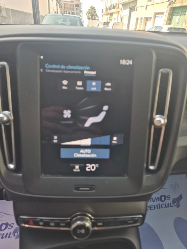 Volvo XC40 2022