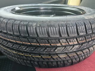 Rueda de coche completa