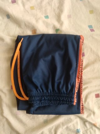 Pantalón chándal largo Escolapios talla 20