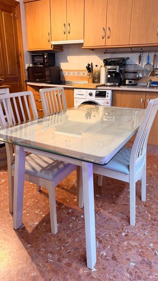 Mesa de comedor cristal y madera