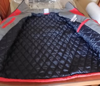 Anorak Circuit de Catalunya Talla M
