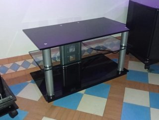 Mesa de cristal templado y AUDIOFILOS