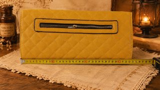 Bolso shopper mostaza acolchado grande