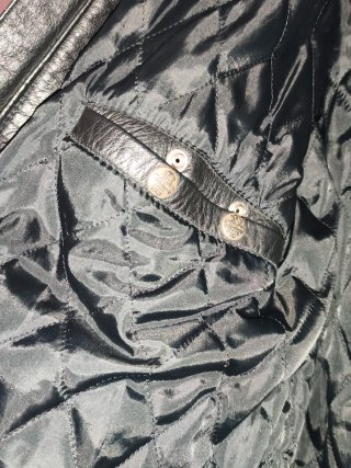 Chaqueta Cuero Alpinestars estilo cafe racer