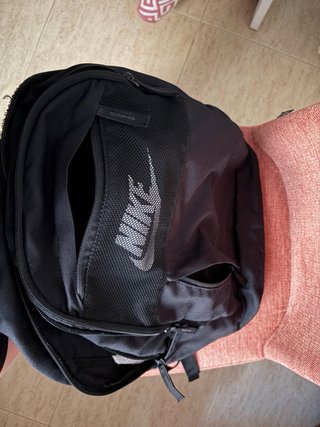 Mochila Nike Negra