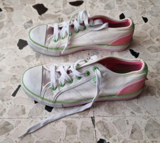 Scarpe Fila bianche e rosa