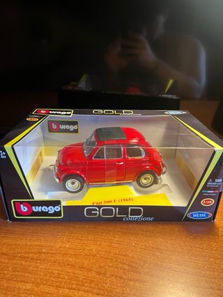 Bburago Fiat 500 F 1/18 1/16 Gold