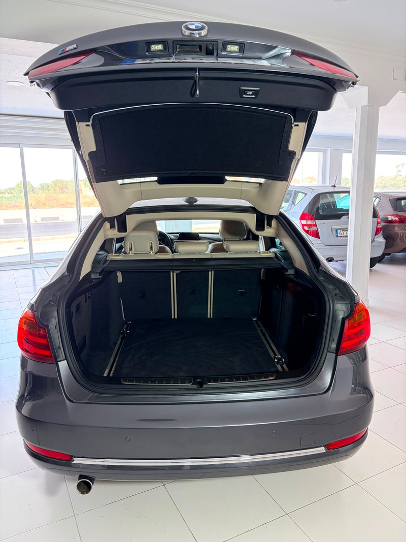 BMW Serie 3 2015, foto 7