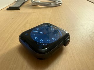 Apple Watch Series 5 44mm (Cellular) Space Gray